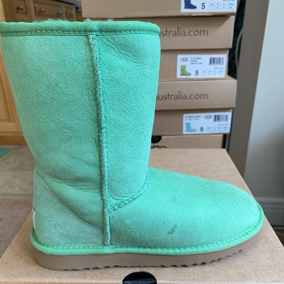 mint green ugg boots